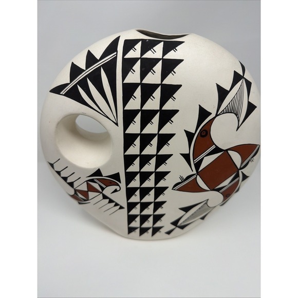 Other - Vintage Acoma Pueblo Pottery Signed D.T. Dorothy Torivio)